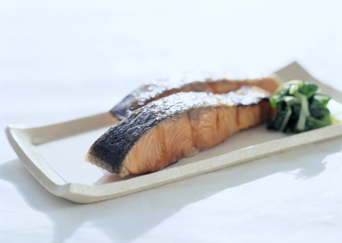 Anti-inflammatory foods for psoriasis — fish, greens and vegetables